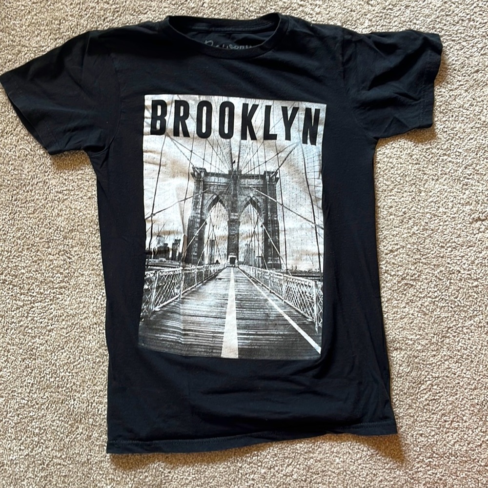 Selling a black, small, Men’s Brooklyn T-shirt design